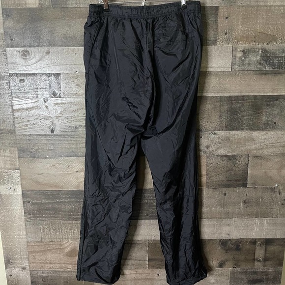 SOLD Nike Mens Nylon Pants Large - Picture 4 of 5